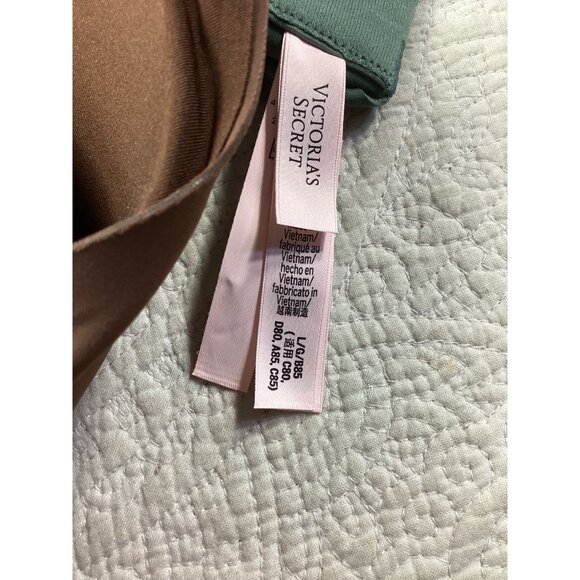Lot of 2 Victorias Secret Lightly Lined Wireless Bras In Green & Brown*38B*NWOT - Picture 8 of 8